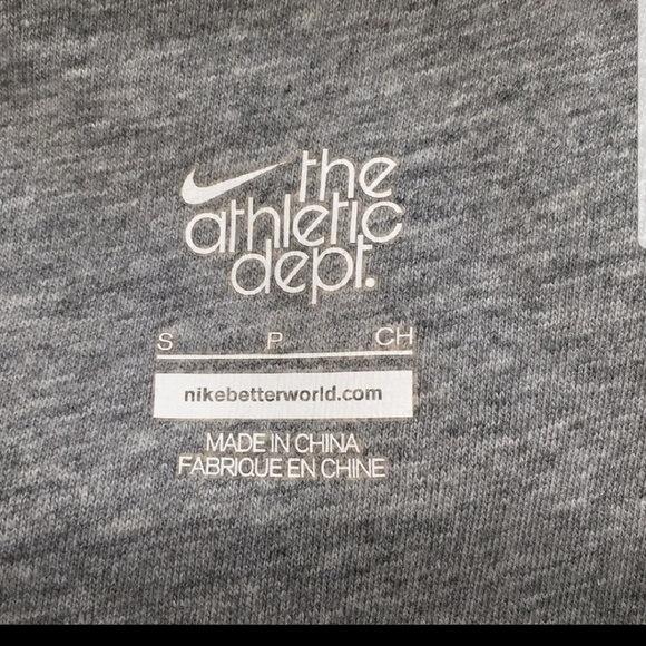 Nike full zip hooded sweatshirt - Picture 5 of 5